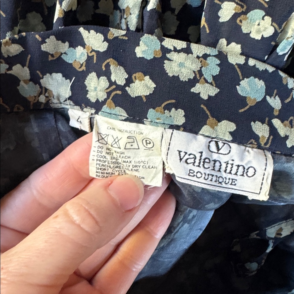 Valentino Boutique vintage 90’s floral silk tiered ruffled mini skirt EVC size 4 - Picture 5 of 7